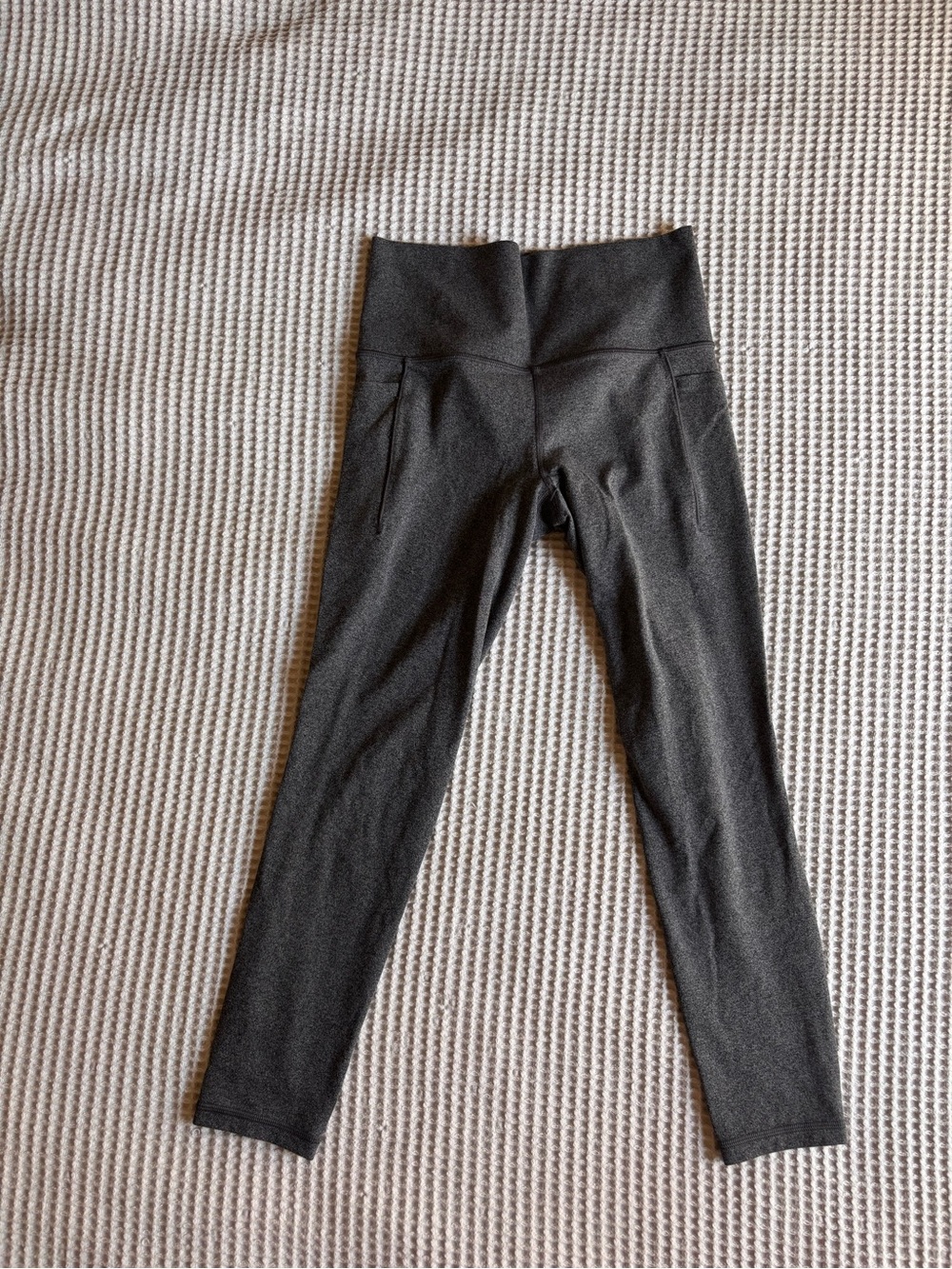 Athleta Heather Charcoal 7/8 Leggings